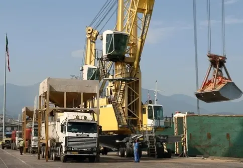 
افزایش سرعت ترخیص کالا از منطقه ویژه اقتصادی بندر نوشهر
