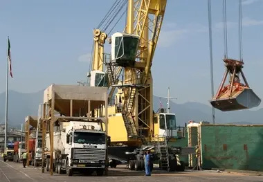 
افزایش سرعت ترخیص کالا از منطقه ویژه اقتصادی بندر نوشهر
