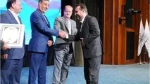 نشان عالی مسئولیت اجتماعی به سازمان بنادر و دریانوردی اهدا شد 