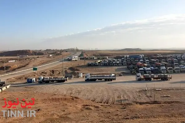 ایثارگری از نگاه دوربین؛ حتی بیماری هم رانندگان کامیون را متوقف نمی کند 