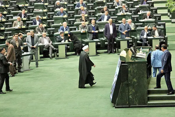 سوال از رییس‌جمهور اعلام وصول شد؛ 5 سوال مجلس  از روحانی