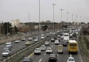 
ترافیک نیمه سنگین در محور شهریار-تهران
