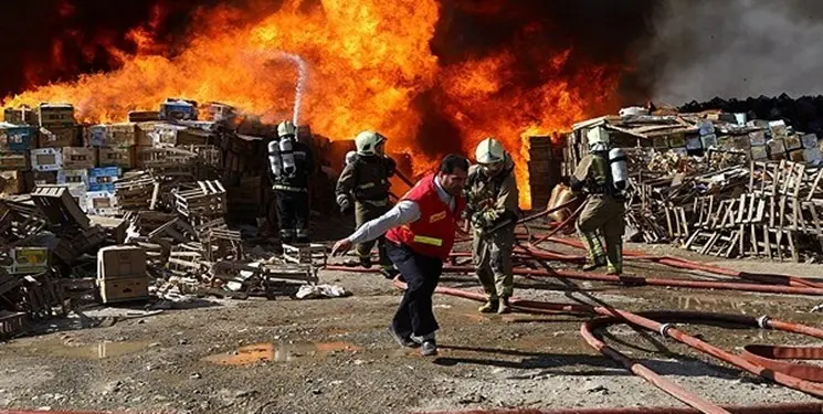 جزییاتی از حادثه آتش سوزی شهرک صنعتی لیا قزوین
