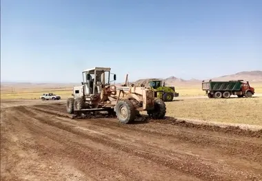 راه ارتباطی روستای پیر یادگار شهرستان چایپاره آماده آسفالت ریزی
