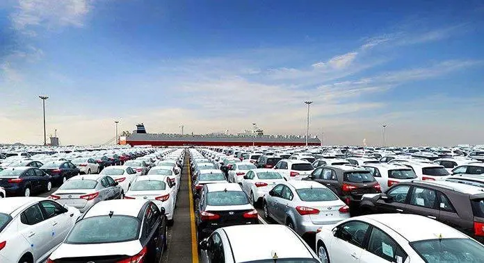 کاهش 67/56 درصدی واردات خودرو در سال جاری