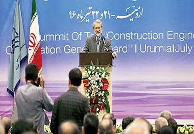موافق تفکیک وزارتخانه‌ها نیستم
