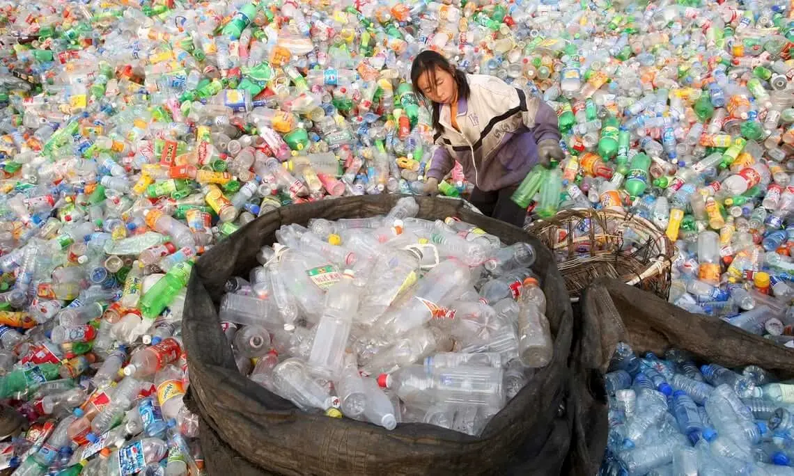 بازیافت 650 میلیون بطری پلاستیکی در خودروهای فورد