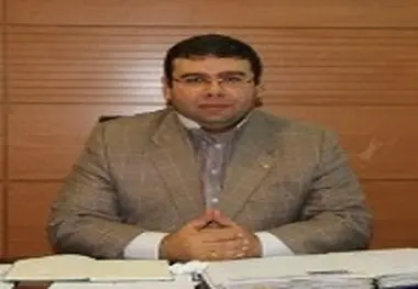 آغاز عملیات نصب دکل‌های روشنایی در فرودگاه اهواز