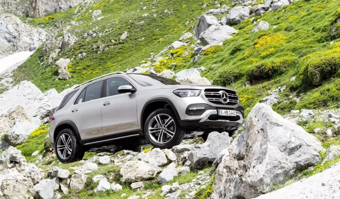 2020 Mercedes-Benz GLE: Technology Straight From Sci-Fi