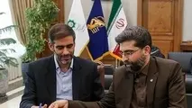 قرارداد ساخت 150 دستگاه کامیون بین ایران خودرو دیزل و قرارگاه خاتم به امضا رسید 