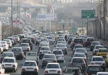 پیش‌ بینی تردد ۱.۹ میلیون خودرو در جاده‌ های کشور تا ۱۶ تیر
