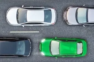 سهم بیمه رانندگان تاکسی اینترنتی باید مانند سایر کارگران ۷ درصد باشد
