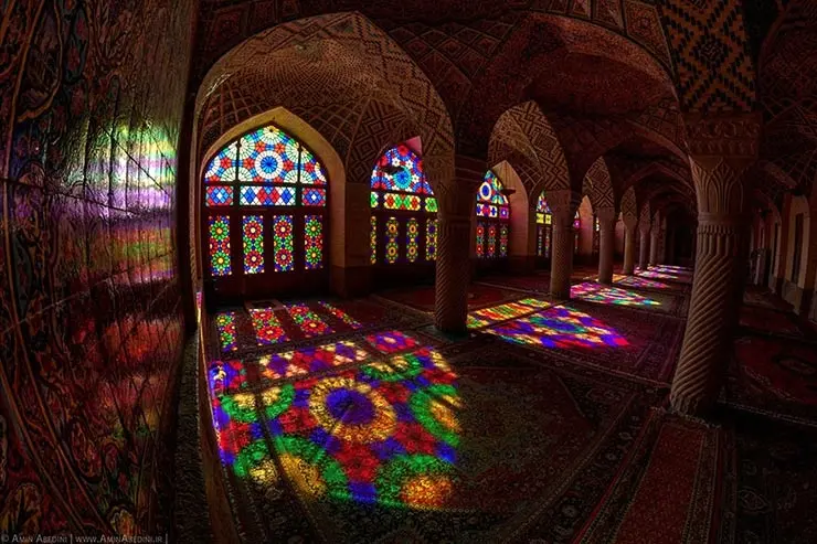 زیباترین مساجد شیراز کجاست؟ 