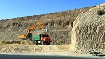آغاز عملیات حذف ترانشه خطرناک در جاده لار–جهرم
