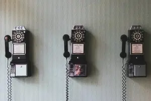 شماره تلفن های اضطراری مورد نیاز در سفر