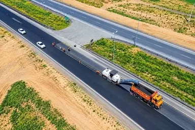خط کشی ۴۱۰۰ کیلومتر و افتتاح راه های روستایی در هرمزگان، اصفهان، مرکزی و فارس