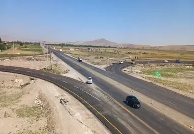 تداوم عملیات اجرایی در ۸.۵ کیلومتر دیگر از قطعه دوم بزرگراه نقده–پیرانشهر 