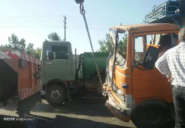 رانندگان کامیون مراقب سانحه تلخی که در کمین آنهاست باشند+ فیلم