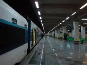  وزیر راه توجه ویژه به راه اندازی ایستگاه درون شهری قطار در ارومیه دارد