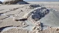 احتمال تبدیل دریاچه نمک قم به کانون جدید گرد و غبار کشور​