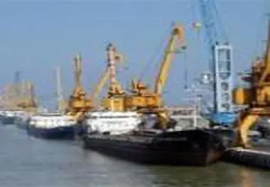 گمرکات و بنادر شرق هرمزگان باید تقویت شوند
