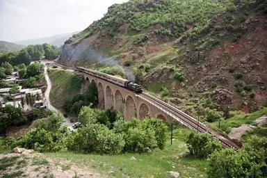 راه آهن بیشه؛ پلی بین طبیعت بکر و گردشگری پایدار لرستان