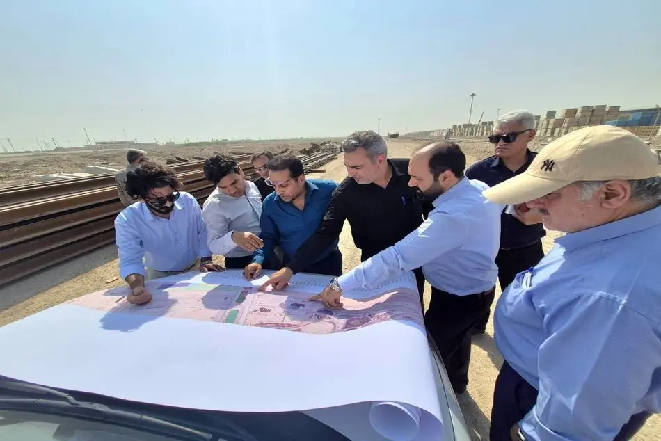 بازدید معاون فنی و زیربنایی راه‌آهن از پایانه مرزی شلمچه / تمرکز بر تسهیل تردد زائران اربعین