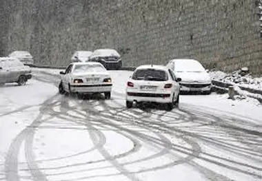 «دنبال بهانه‌ جویی نیستیم، حجم برف سنگین بود»/ عذرخواهی شهرداری تهران از شهروندان