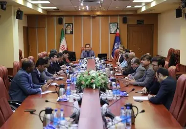 نشست مشترک مسئولان پایانه‌های دریایی با کارگروه ناظر در امور بندری سازمان بنادر