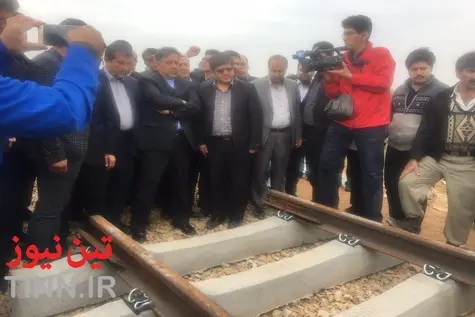 ◄ بازدید وزیر از ریل‌گذاری راه‌آهن تهران- همدان
