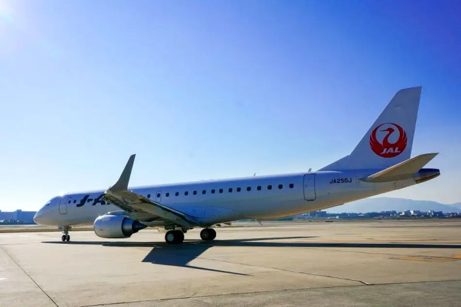 J-AIR Grows E190 Fleet