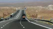  خط کشی بزرگراه عجبشیر_ بناب در آذربایجان شرقی