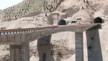 گلایه مسافران از ترافیک و عوارض؛ آزادراه پردیس–تهران ۱۰ روز پس از رانش