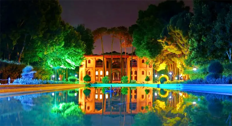 کاخ هشت بهشت اصفهان؛ کاخی بهشتی در نصف جهان