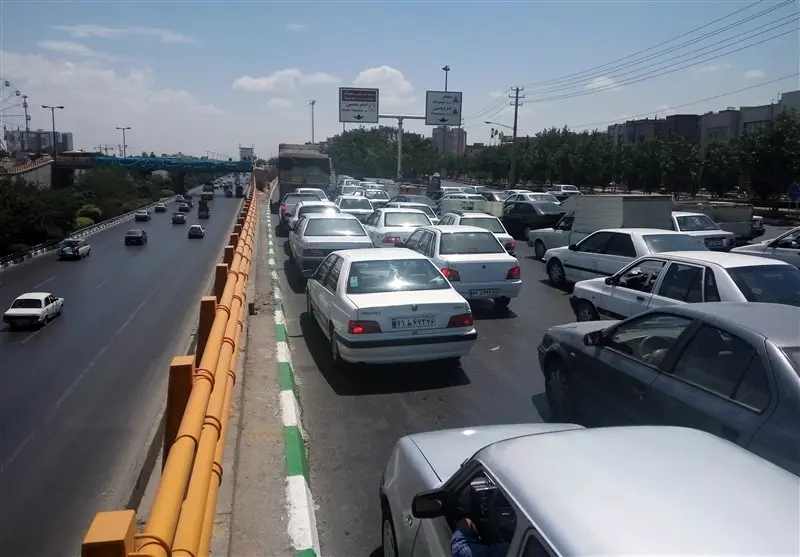 ترافیک نیمه‌سنگین در آزادراه قزوین-کرج