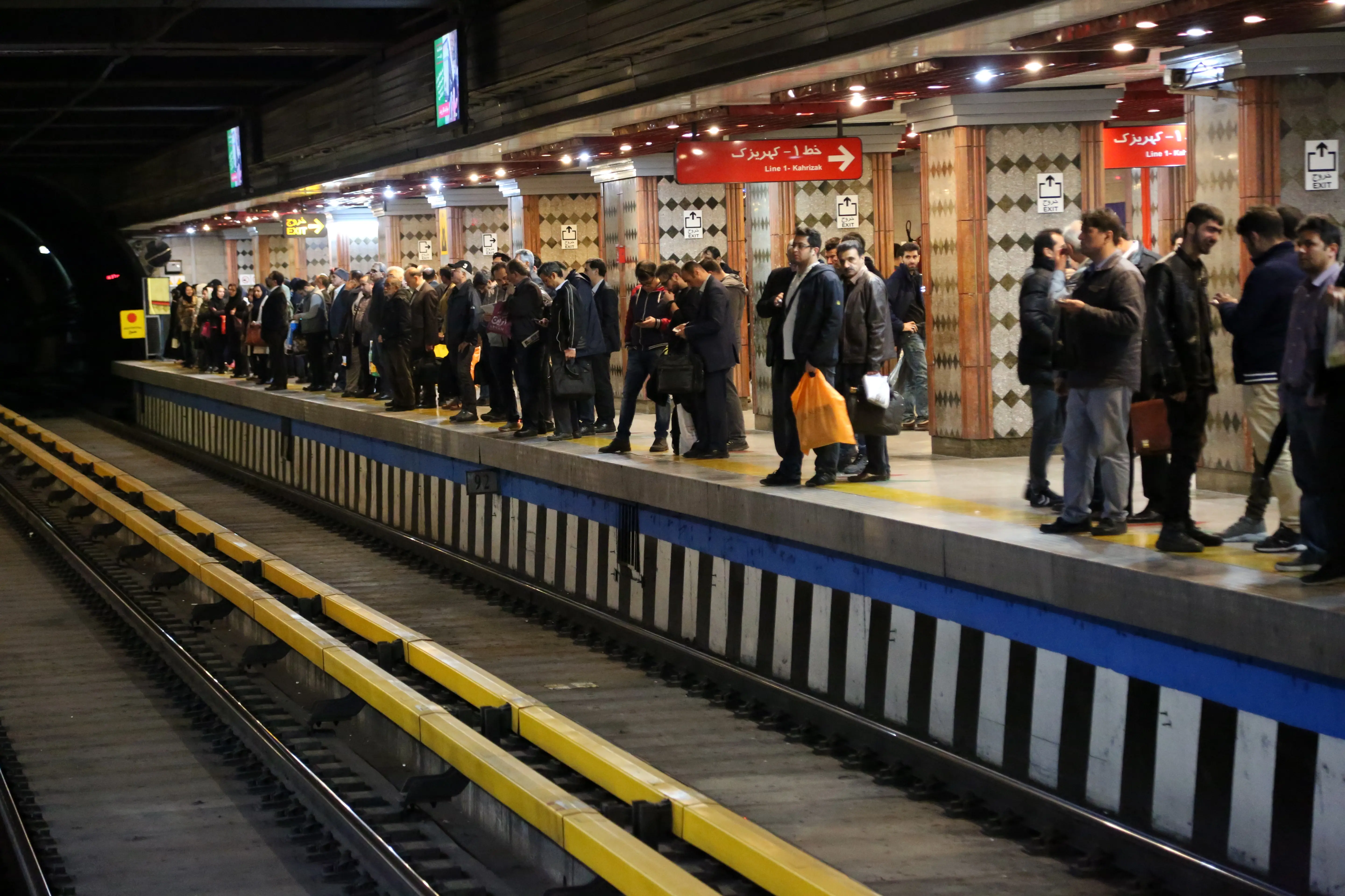 تعداد حرکت های مسافری مترو تا آذر امسال به بیش از ۹ میلیون سفر رسید