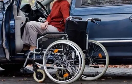 چگونگی دریافت گواهینامه رانندگی معلولین و جانبازان