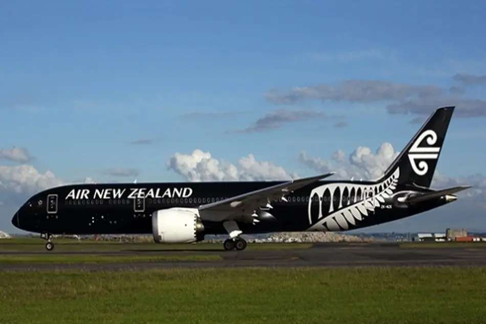 Two Air New Zealand 787s grounded after engine inspections