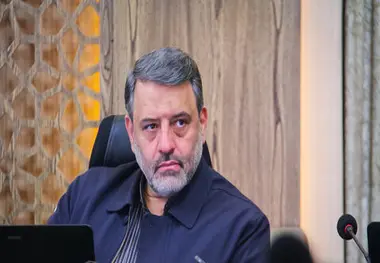 تکمیل طرح قطار شهری برای اهواز ضروری است