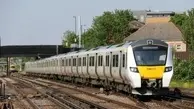 Britain’s regulator has launched an inquiry into the major disruption to train services on the Northern and Thameslink networks following the introduction of a new timetable on May 20. David Briginshaw reports.