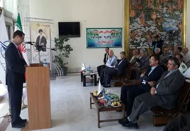 مردان شایسته همواره سازندگان بخشی از جامعۀ خویش بوده اند