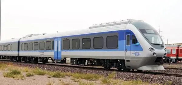 خروج یک واگن قطار زنجان-تهران از ریل/ حادثه تلفاتی نداشت