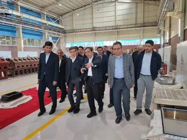 رونمایی از لوکوموتیو مپ ۳۰ در کارخانه مپنالوکوموتیو 