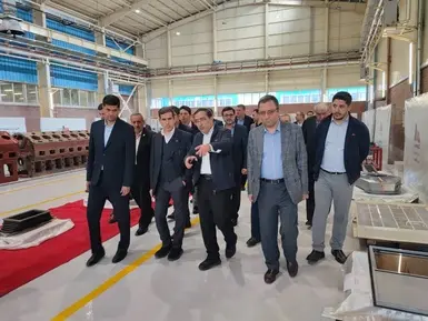 رونمایی از لوکوموتیو مپ ۳۰ در کارخانه مپنالوکوموتیو 