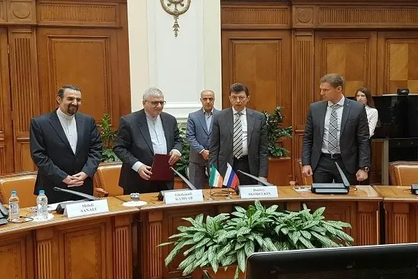 امضای یادداشت تفاهم توسعه همکاری های بانکی بین ایران و روسیه
