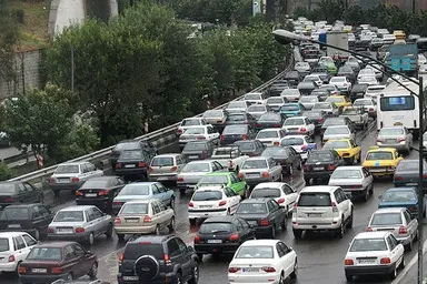 پرترافیک ‌ترین روز هفته در تهران کدام است؟
