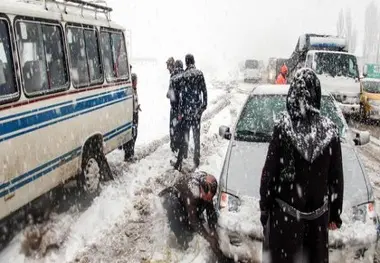 انسداد برفی در آزادراه تهران شمال