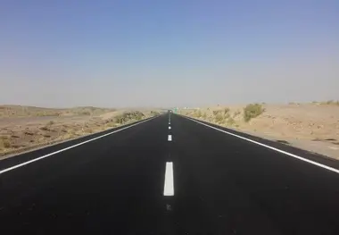 خط کشی ۵۰۰ کیلومتر از محورهای مواصلاتی میانه طی امسال
