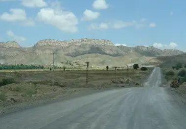 مناقصه بهسازی و روکش آسفالت راههای روستایی