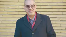 خیلی‌دور، خیلی نزدیک
